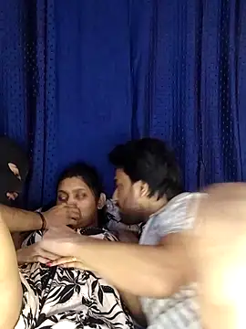 Sexy DarloSiya online show from 17, 12, 2025