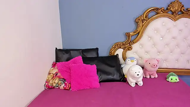 AlanaJones1 online show from 10, 5, 2026
