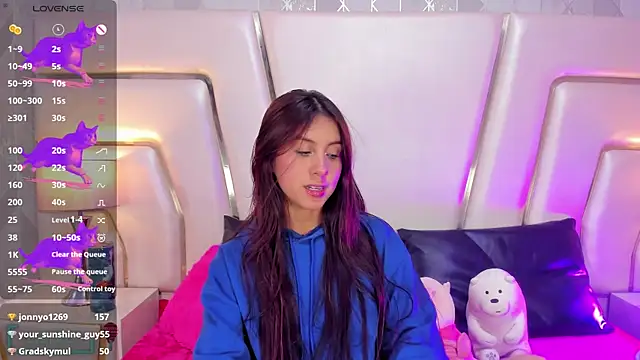 AlanaJones1 online show from 27, 2, 2025