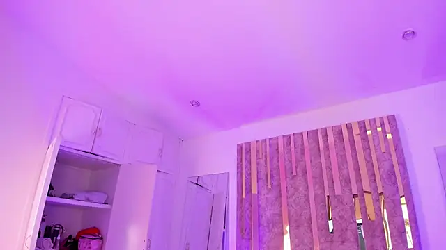 LeahxBarker online show from 8, 3, 2025