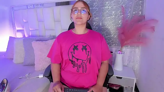LeahxBarker online show from 29, 5, 2026