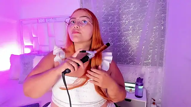 LeahxBarker online show from 22, 10, 2025