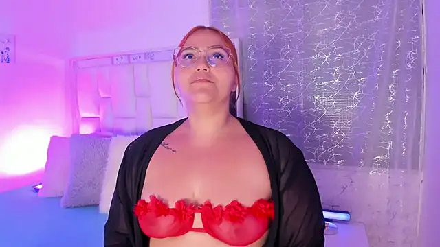 LeahxBarker online show from 12, 11, 2025