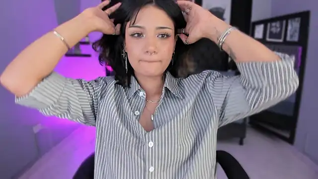 renee shelby  online show from 18, 3, 2026