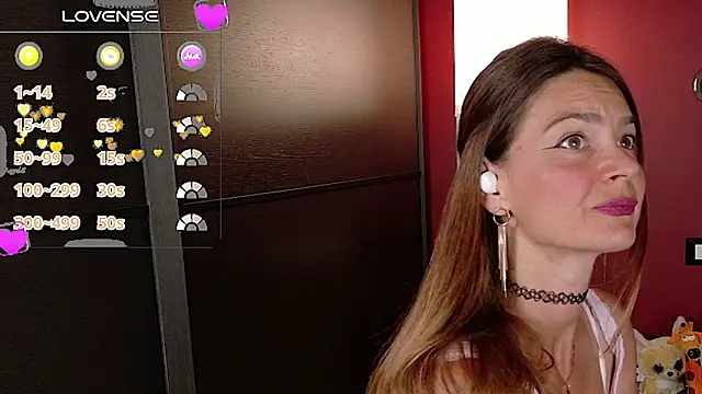 sexy blondegirl online show from 10, 6, 2026