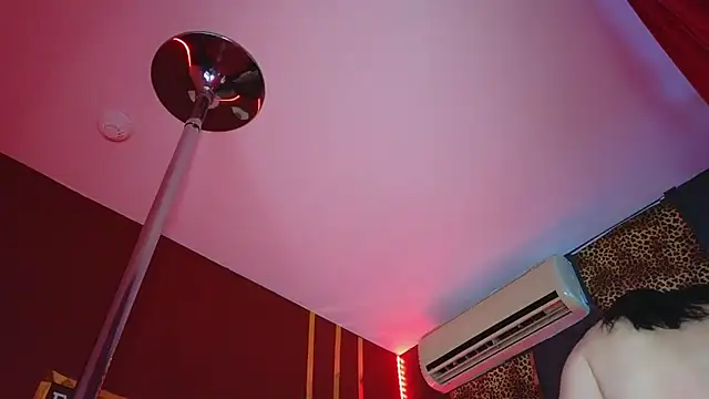 alissa4blonde online show from 15, 1, 2026