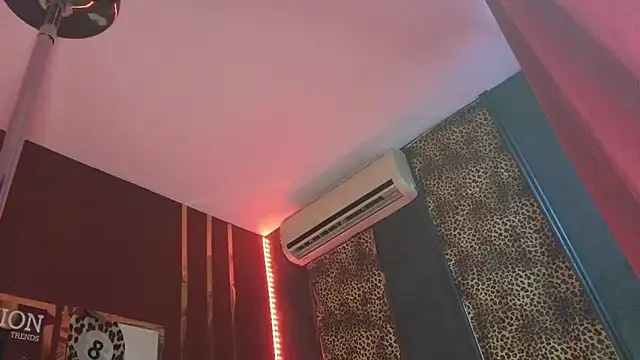 alissa4blonde online show from 26, 11, 2025