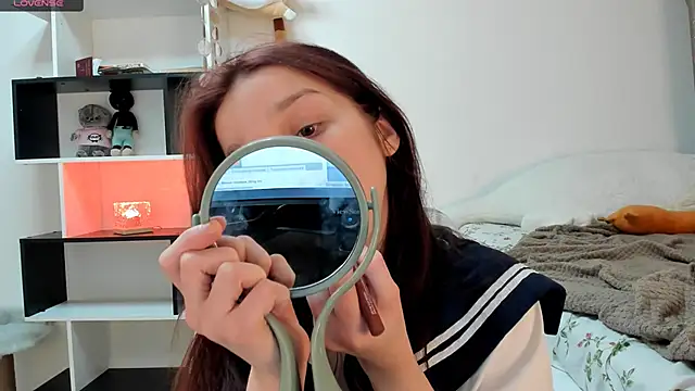 crystal lilith online show from 22, 3, 2025