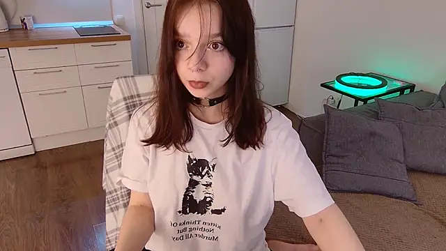 crystal lilith online show from 26, 10, 2025