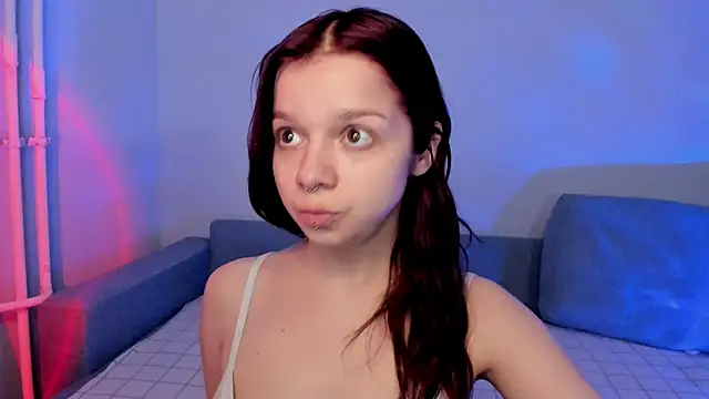 crystal lilith online show from 18, 1, 2025