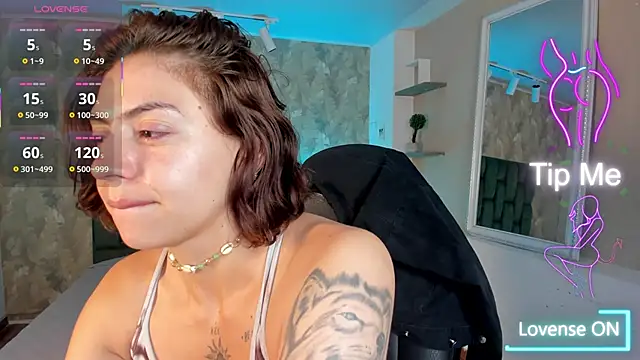 april dumont online show from 22, 12, 2025