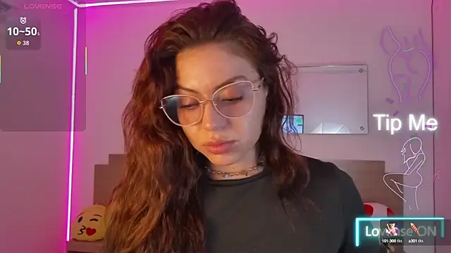 april dumont online show from 13, 9, 2025