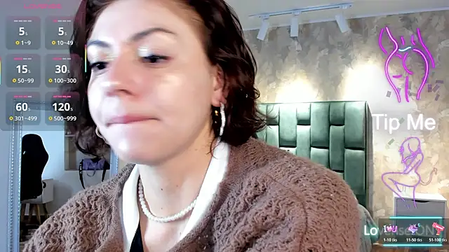 april dumont online show from 12, 11, 2025