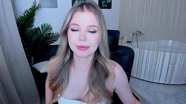 FollowLovee online show from 28, 9, 2025