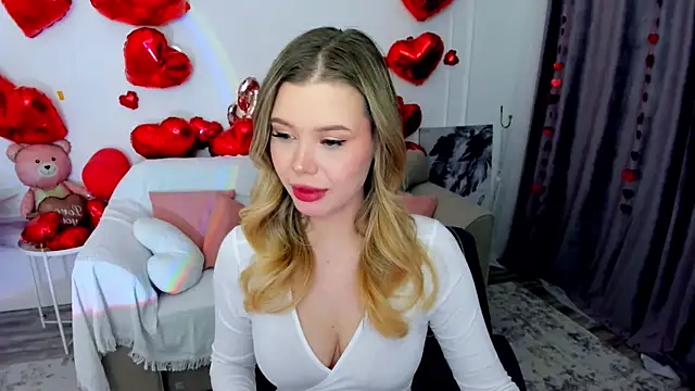 FollowLovee online show from 12, 2, 2026