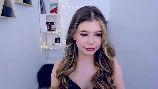 FollowLovee online show from 19, 3, 2025