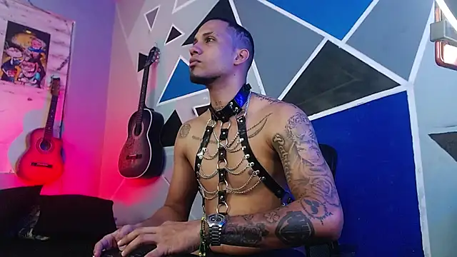 MagnusFrost online show from 24, 9, 2025