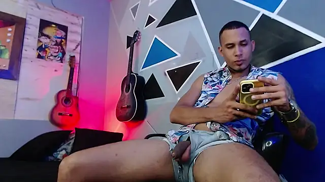 MagnusFrost online show from 9, 9, 2025