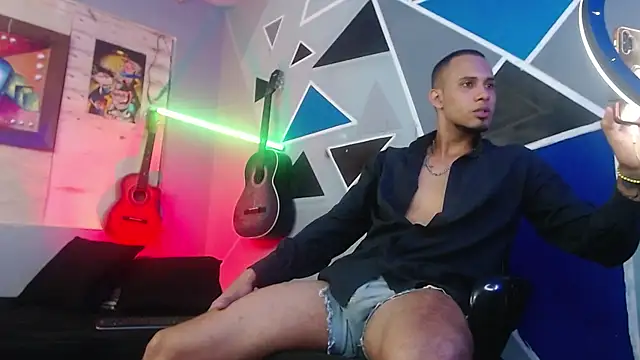 MagnusFrost online show from 10, 10, 2025