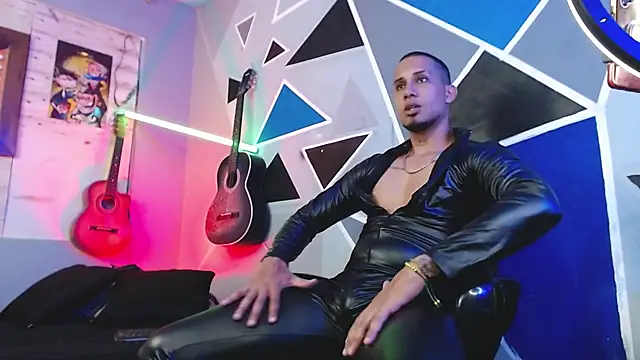 MagnusFrost online show from 9, 10, 2025