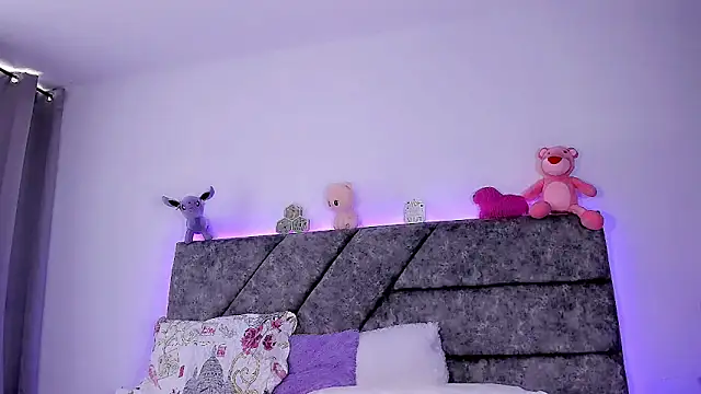 Valentina Alba online show from 27, 1, 2025