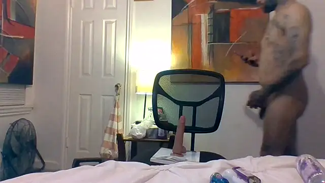 Snapshot of Houstonslong1 chatting on 18, 1, 2025 Houstonslong1 online show from 18, 1, 2025