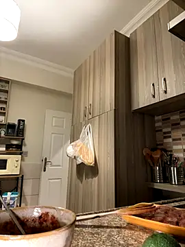 yaprakmericc online show from 23, 11, 2025