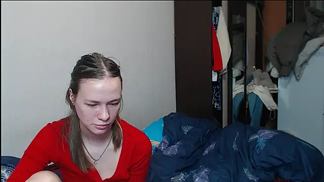 leila bambi  online show from 10, 3, 2025