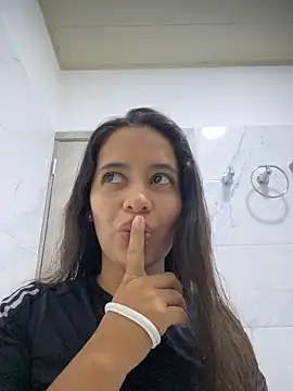 Snapshot of juliana_0796 chatting on 10, 5, 2026 juliana 0796 online show from 10, 5, 2026
