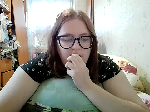 DesireMelissa online show from 3, 12, 2025