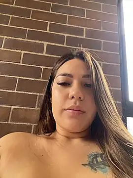 Snapshot of Latina_vanessa chatting on 19, 6, 2026 Latina vanessa online show from 19, 6, 2026