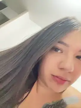 Latina vanessa online show from 5, 11, 2025