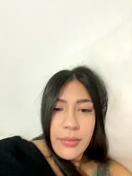 Latina vanessa online show from 9, 9, 2025