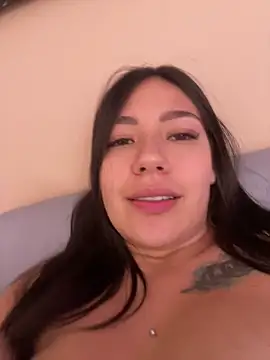 Latina vanessa online show from 28, 4, 2026
