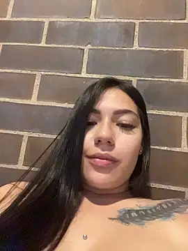 Latina vanessa online show from 4, 5, 2026
