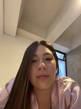 Snapshot of Latina_vanessa chatting on 7, 6, 2026 Latina vanessa online show from 7, 6, 2026
