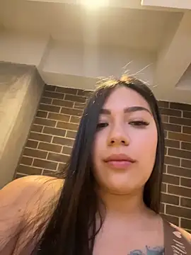 Snapshot of Latina_vanessa chatting on 25, 5, 2026 Latina vanessa online show from 25, 5, 2026