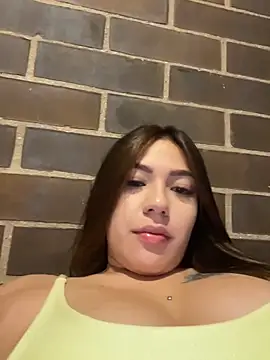 Snapshot of Latina_vanessa chatting on 22, 6, 2026 Latina vanessa online show from 22, 6, 2026
