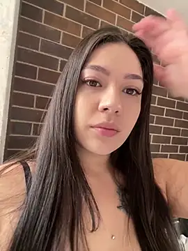 Latina vanessa online show from 22, 3, 2026