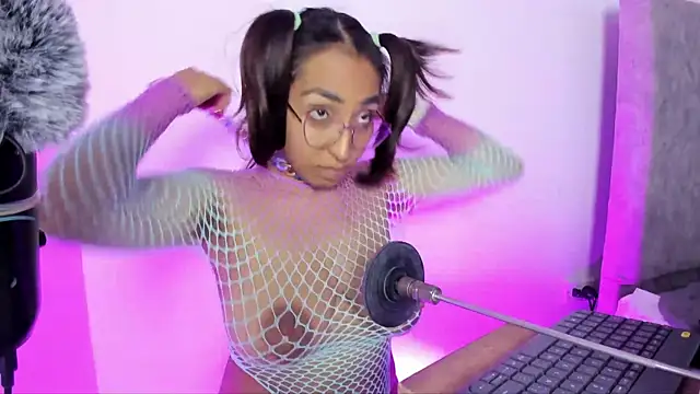 Leticia brownn1 online show from 2, 6, 2026