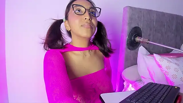 Leticia brownn1 online show from 19, 6, 2026