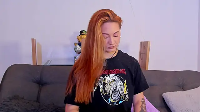Snapshot of Amypond__ chatting on 17, 7, 2026 Amypond online show from 17, 7, 2026