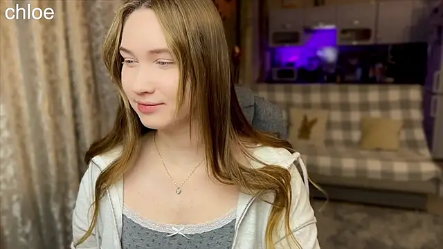 Snapshot of ChloeMillerMeow chatting on 1, 11, 2025 ChloeMillerMeow online show from 1, 11, 2025