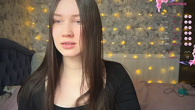 Snapshot of ChloeMillerMeow chatting on 13, 3, 2025 ChloeMillerMeow online show from 13, 3, 2025