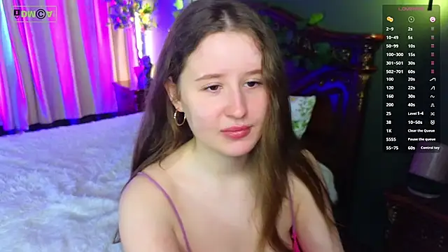 SquirtBabee online show from 13, 4, 2026