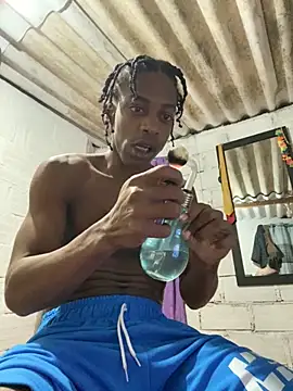 Larry-n-clouds online show from 22, 11, 2025