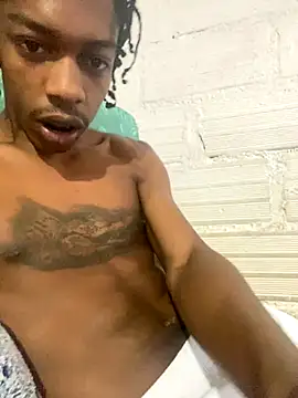 Larry-n-clouds online show from 30, 11, 2025