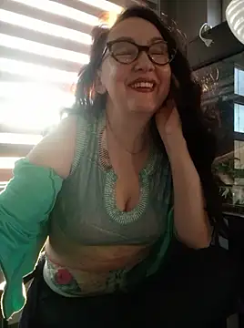 Snapshot of CamilleDesire chatting on 28, 9, 2025 CamilleDesire online show from 28, 9, 2025