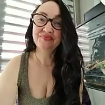 Snapshot of CamilleDesire chatting on 16, 6, 2026 CamilleDesire online show from 16, 6, 2026