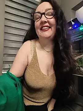 Snapshot of CamilleDesire chatting on 3, 11, 2025 CamilleDesire online show from 3, 11, 2025